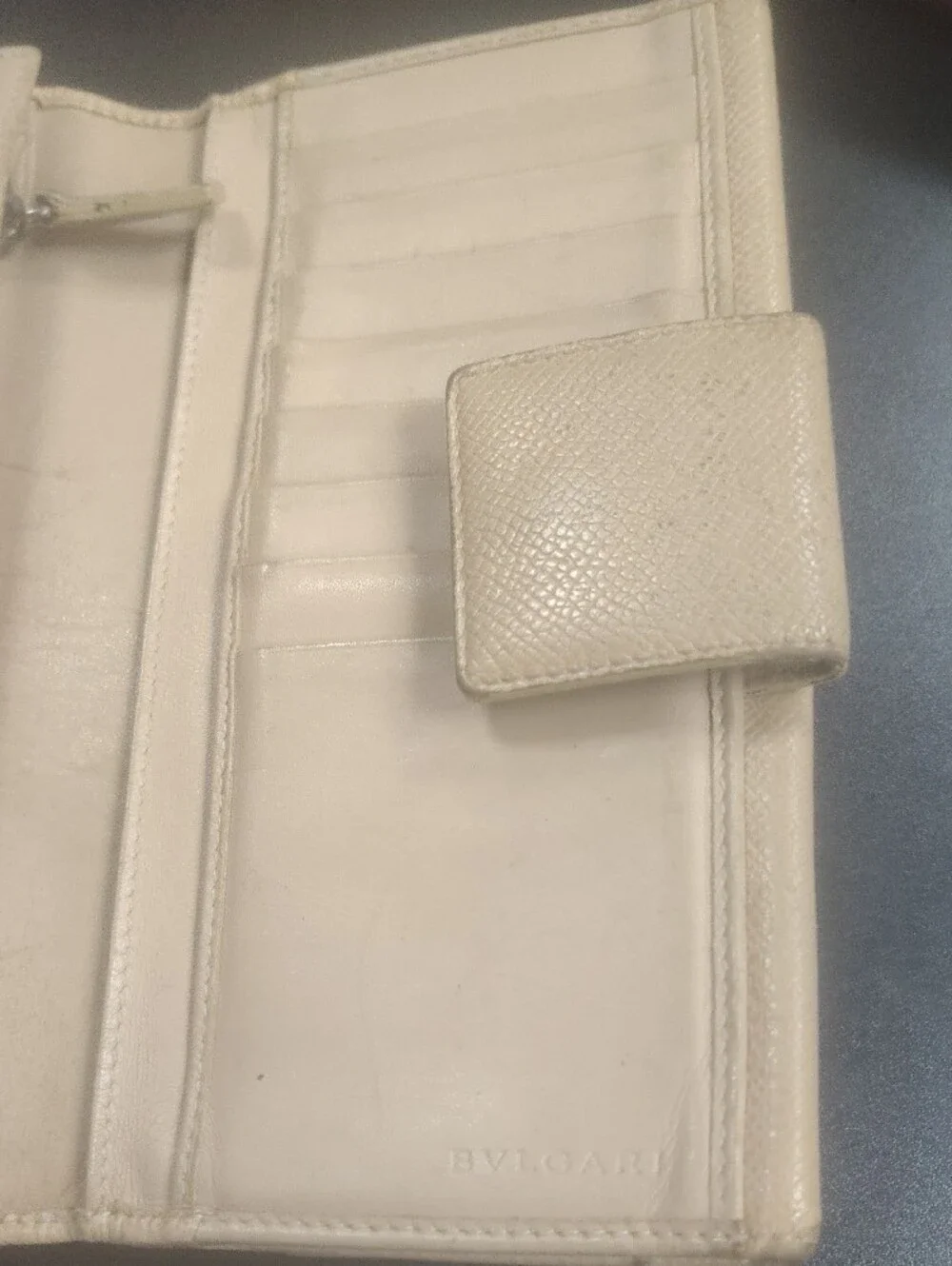 Bulgari Bvlgari Light Beige Creameather Continental Wallet with Silver Logo Ring
